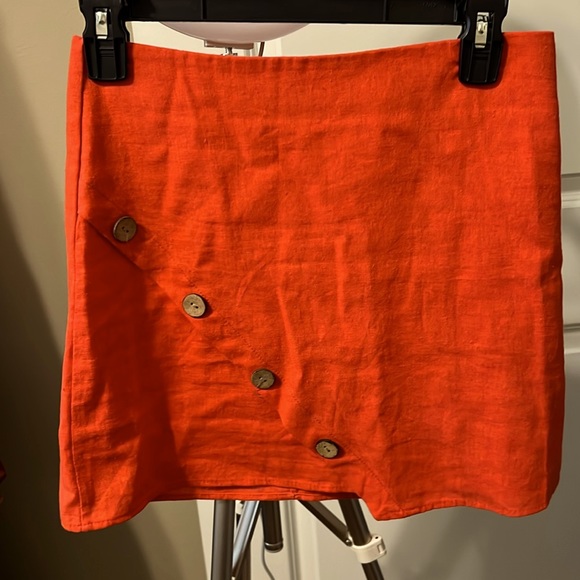 Newbury Kustom skirt, size small - Picture 2 of 2